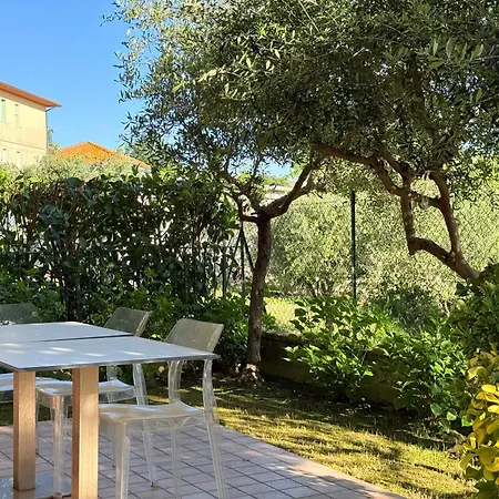 דירה C018 - Camerano, Trilocale Con Giardino E Parcheggio *