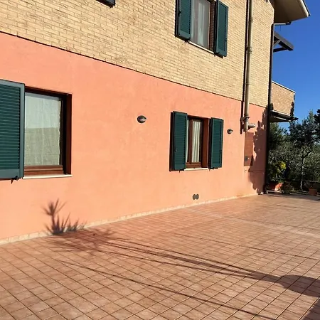 דירה C018 - Camerano, Trilocale Con Giardino E Parcheggio *
